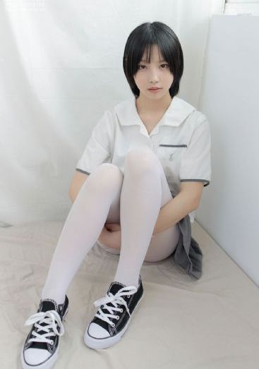 黏人俱乐部_BD韩语在线观看